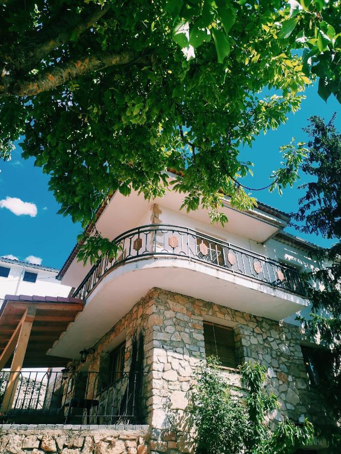 Huelamos Casa Rural Castellanos מראה חיצוני תמונה