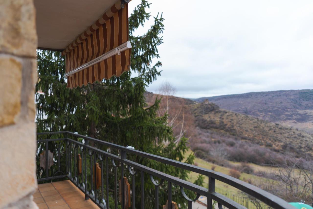 Huelamos Casa Rural Castellanos מראה חיצוני תמונה