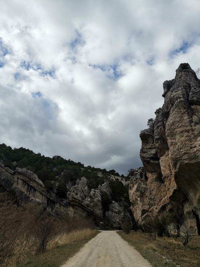 Huelamos Casa Rural Castellanos מראה חיצוני תמונה